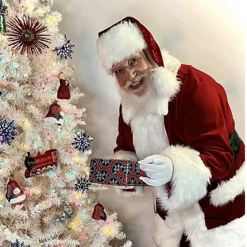 Photos with Santa Jon at IKEA Sunrise