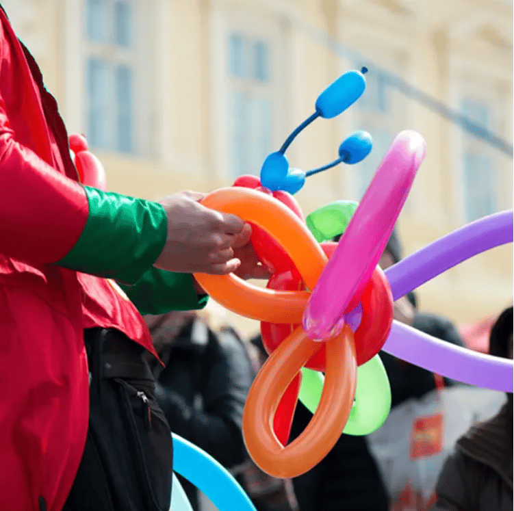 Découvrez les sculptures de ballons​