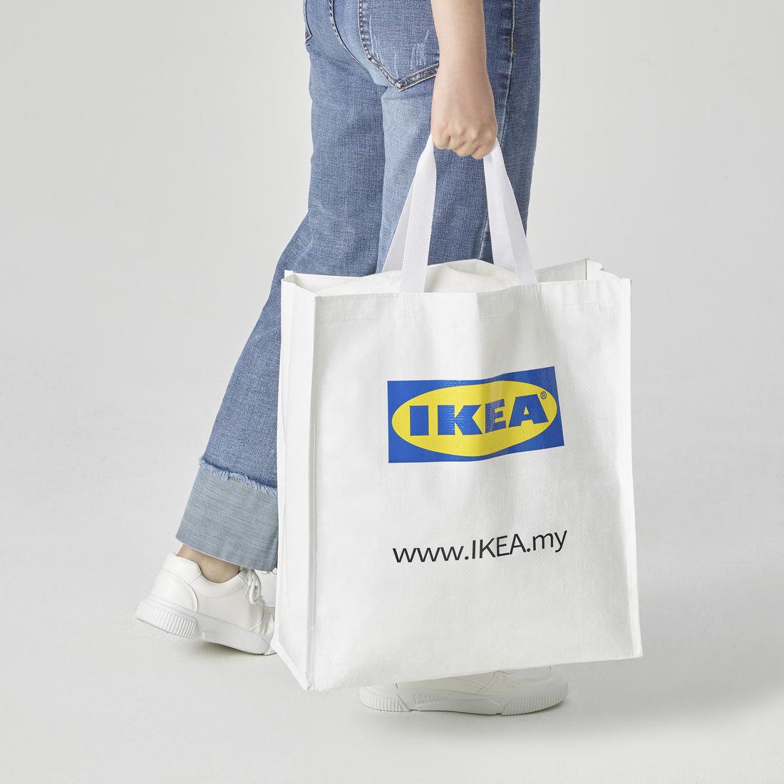 サーキュラーマーケットで雑貨の宝探し！よりどり5点で1,000円