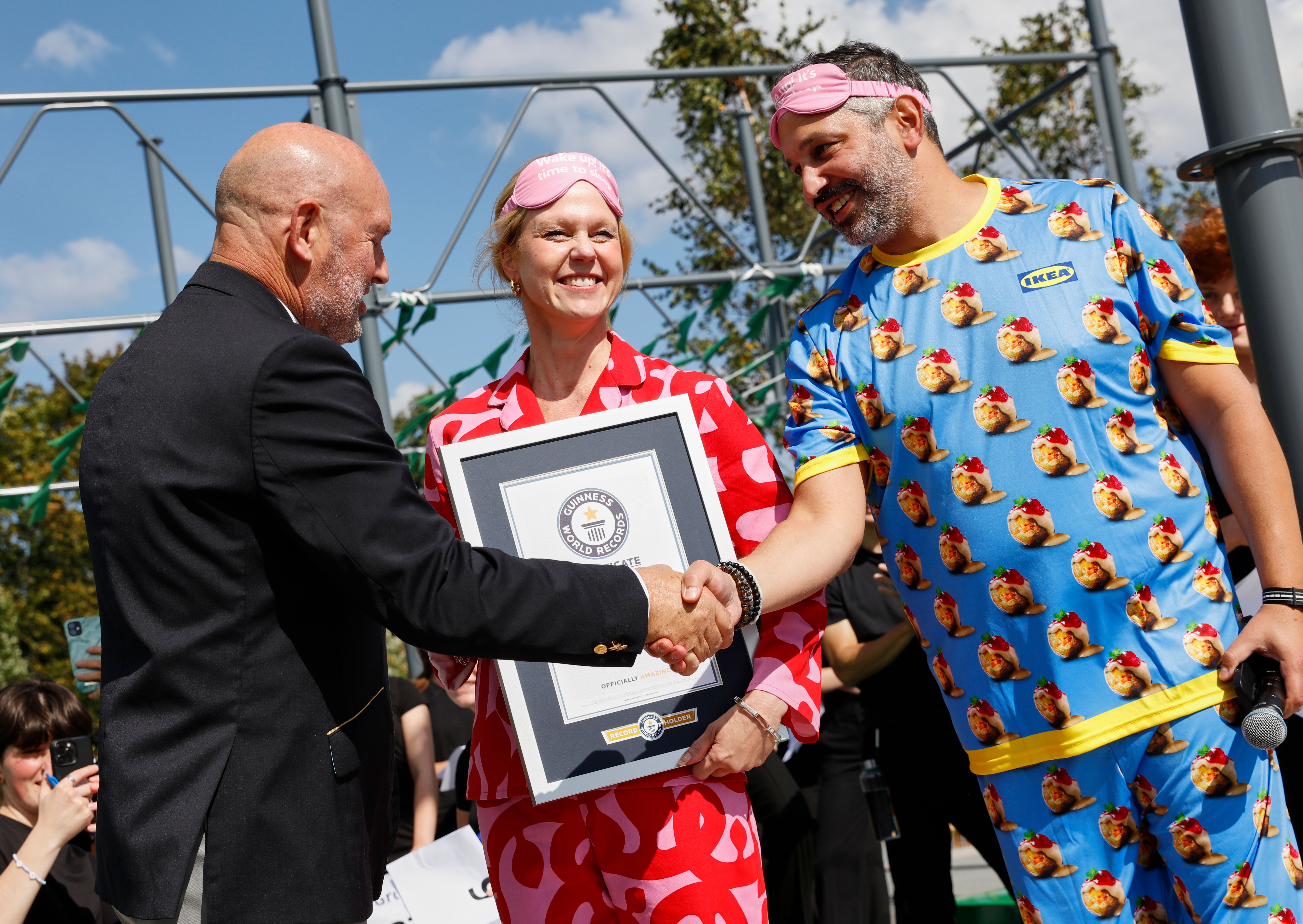 IKEA sets new world record for largest-ever pyjama gathering – IKEA Global