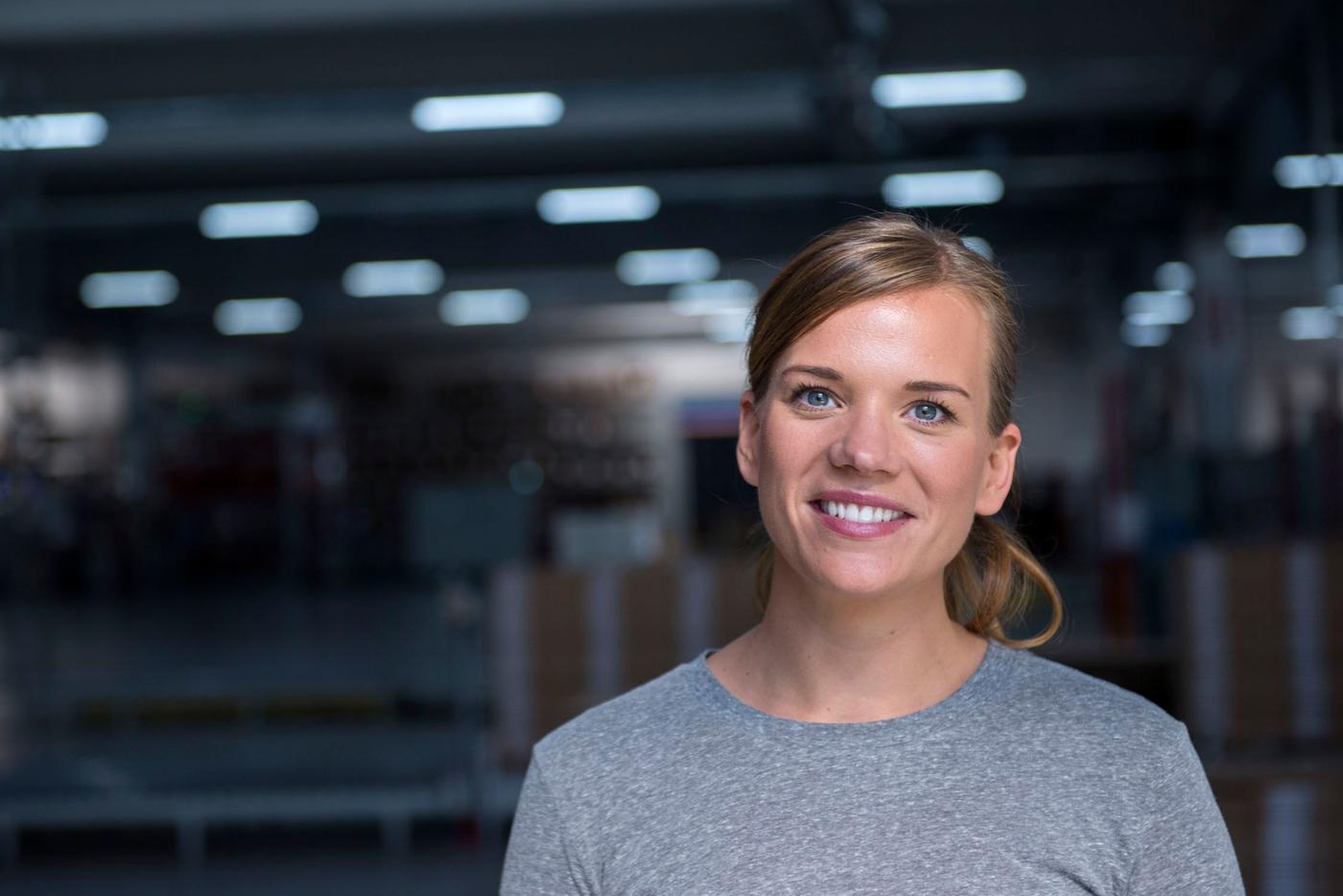 Anna Granath, product developer at IKEA, at the factory floor of 3B. 3B is the supplier that developed the KUNGSBACKA kitchen fronts together with IKEA.