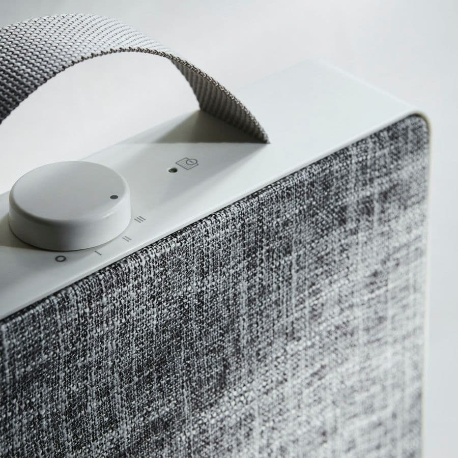 A button on a FÖRNUFTIG air purifier.