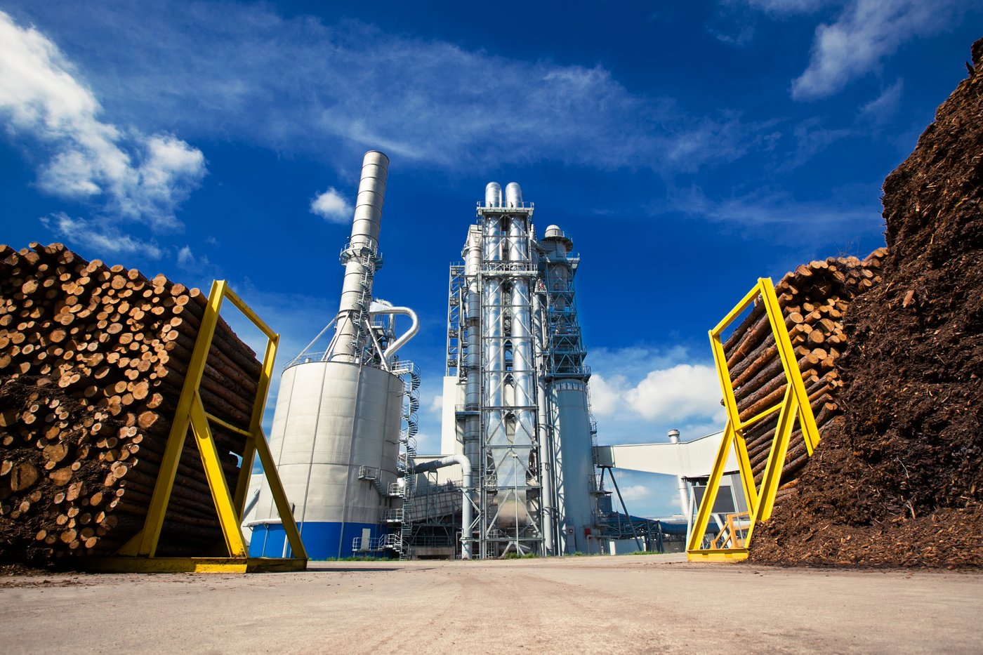 An outdoor view of an IKEA Industry plant in Orla.