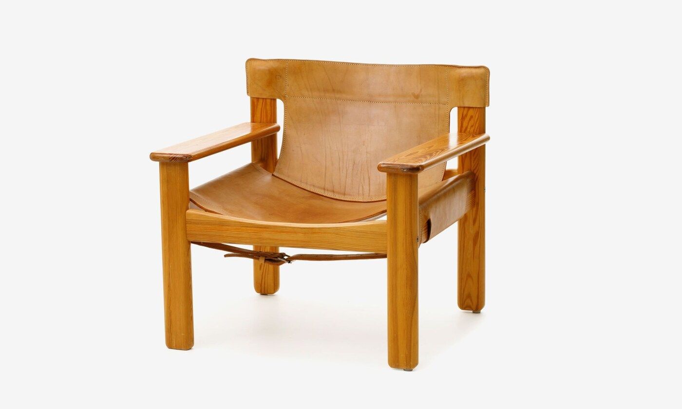 NATURA chair in leather and wood