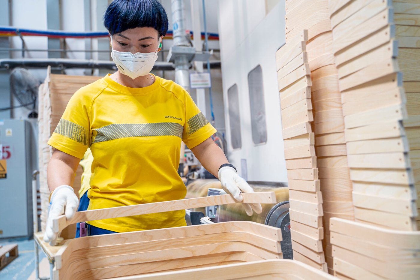 A person working in the Dalian factory.