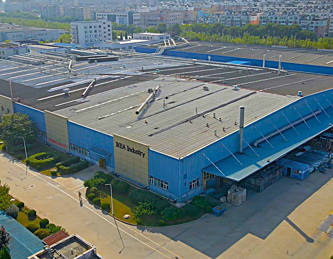 An aerial view of the Dalian factory.