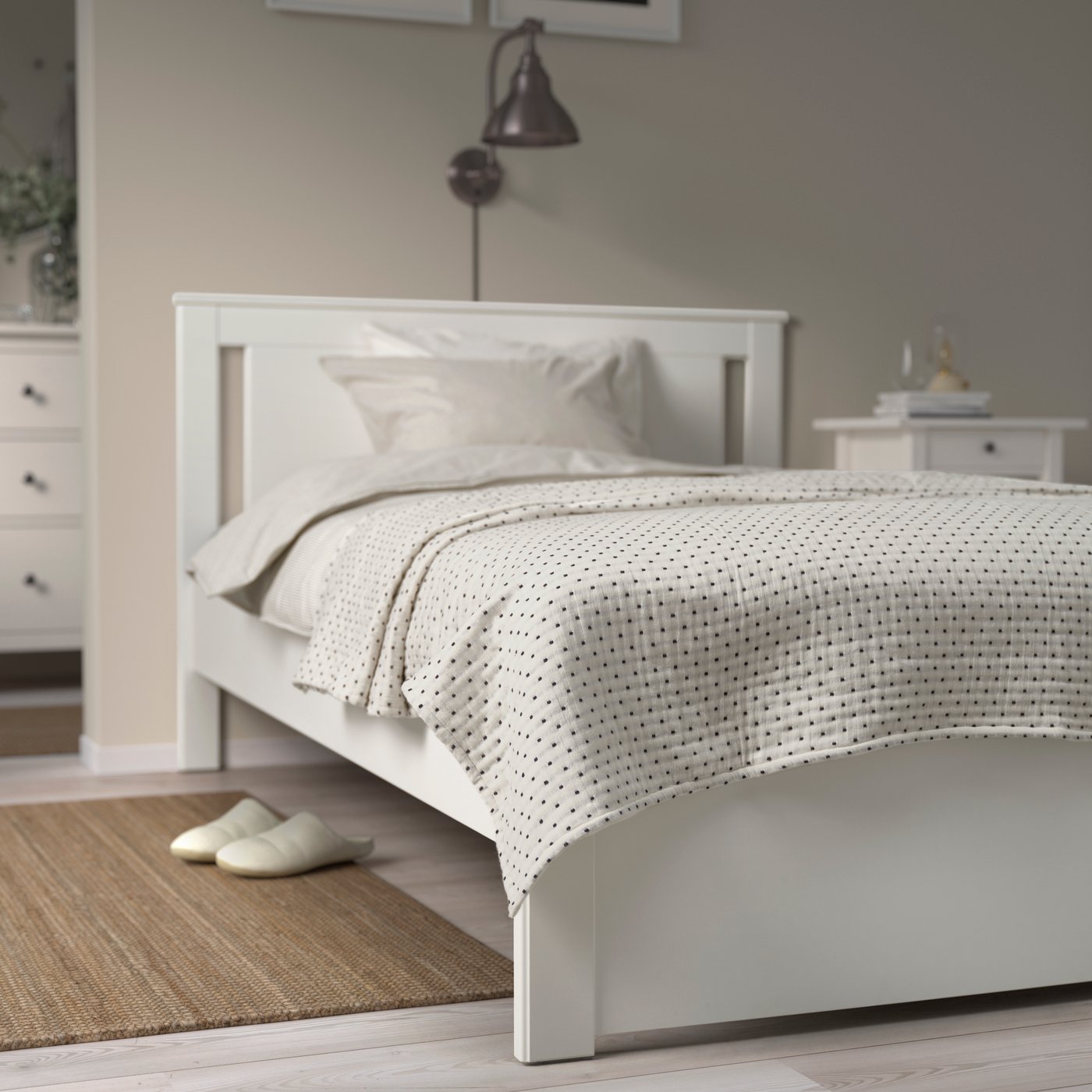 JAKOBSLILJA prekrivač za krevet, krem/antracit, 150x250 cm