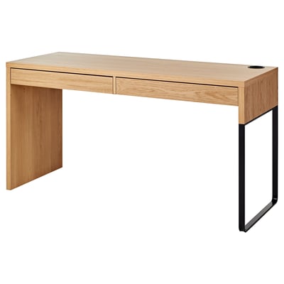 MICKE stol, svijetlosmeđa, minimalistički dizajn, dvije ladice, metalne noge, upravljanje kabelima.