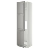 This image shows a METOD kitchen cabinet in soft grey with beveled edges, featuring an adjustable shelf and sturdy frame construction.
