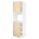 A white METOD kitchen cabinet with light ash wood-patterned askersund doors, offering storage and a natural look.