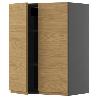 Modern oak METOD wall cabinet with dark grey side.