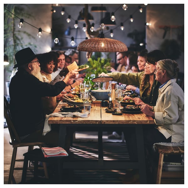 SKOGSTA שולחן אוכל, עץ השיטה/שחור, ‎235x100 ס"מ‏