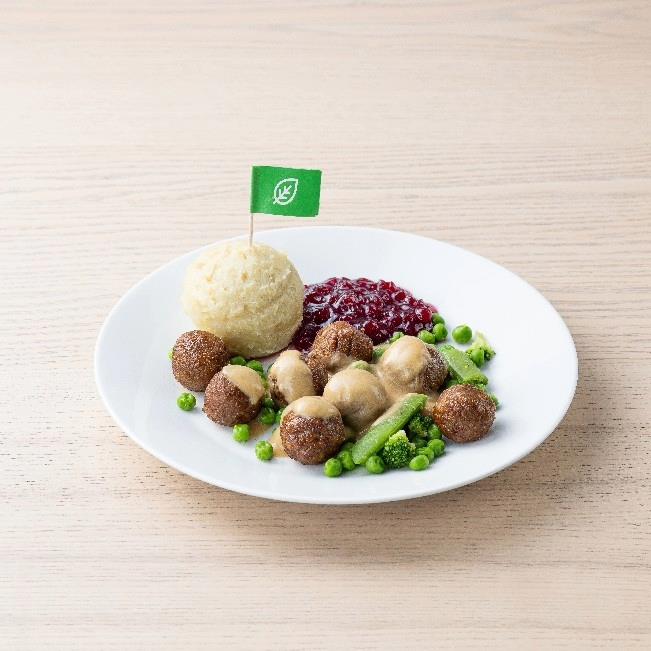 으깬 감자, 야채 믹스, 잼, 그레이비 소스를 곁들인 고기가 들어있지 않은 플랜트볼 이미지