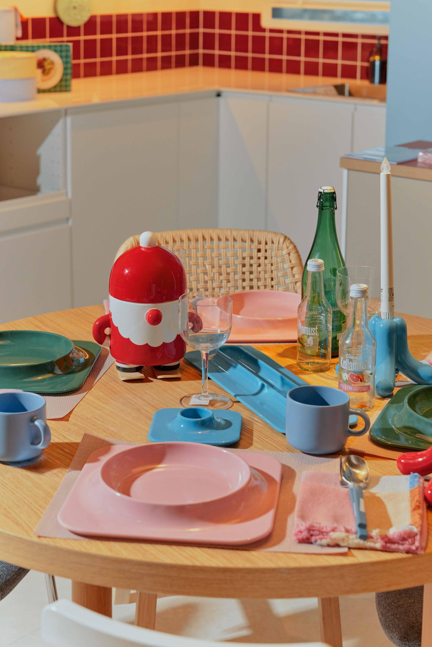 크리스마스 식기, 테이블