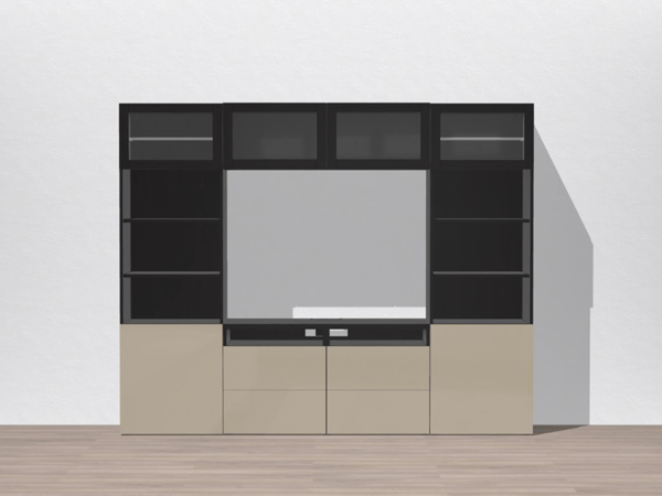 1 Besta Regal bildet ein viereck in der Mitte und hat beige Fronten auf der unteren hälfte. DIe obere hälfte ist schwarz und hat Glas Fronten.