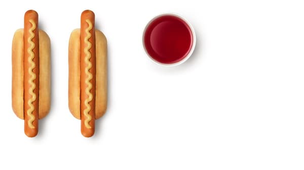 2 hot dog, újratölthető üdítő