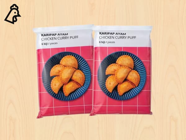 2 X Frozen Chicken Curry Puff, 6 pcs on a wood background