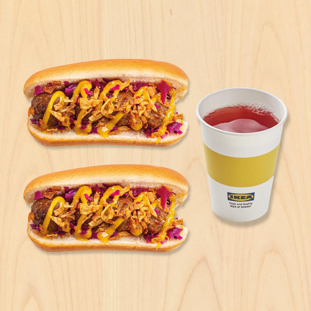 2 x hot dog a bezedný nápoj v kelímku