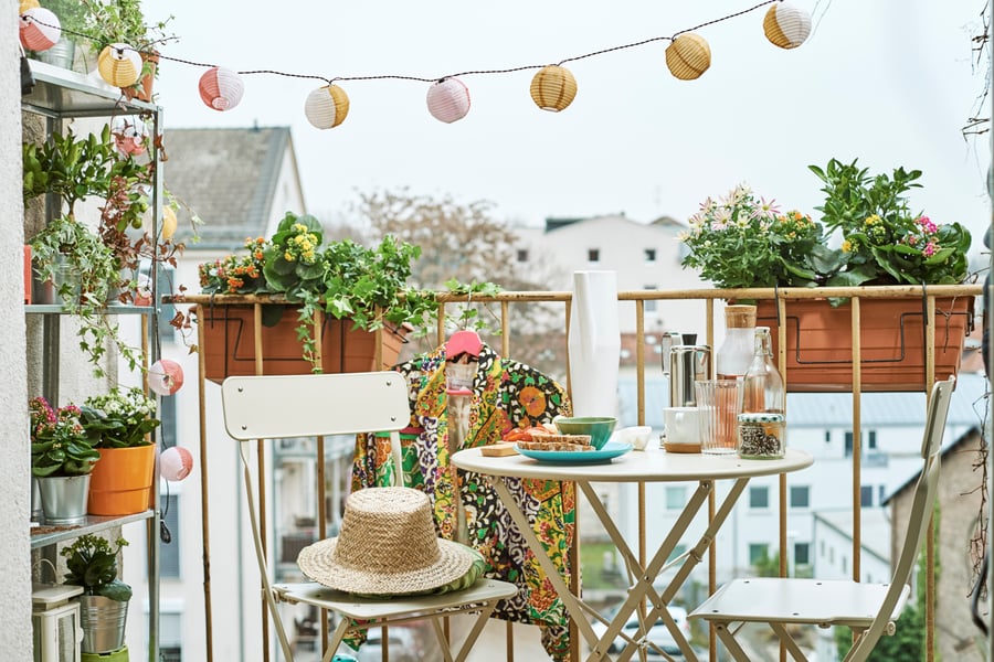 Balcony Decoration With Plants: Stunning Ideas to Transform Your Space