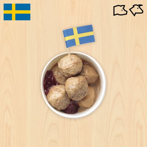 4 pcs Swedish meatballs
with gravy and lingonberry
₱80