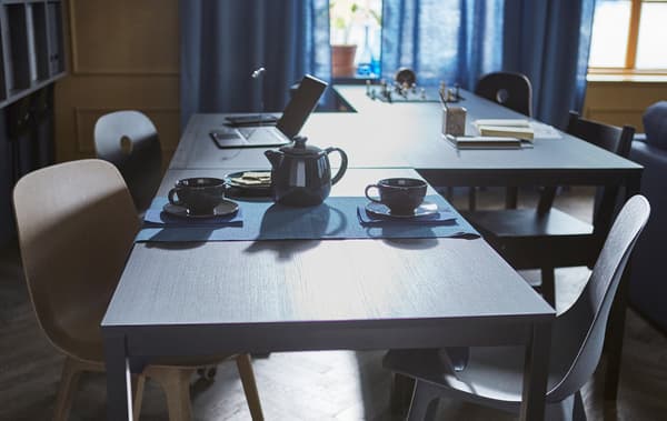 4 tables, 5 dispositions