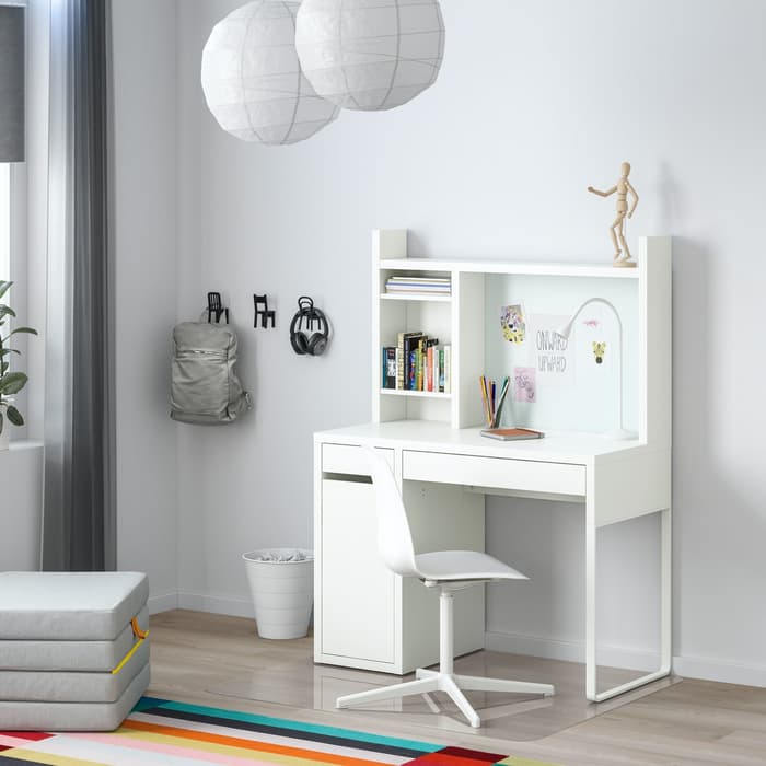 IKEAの机(MICKE[ミッケ])を大きくなっても使える様に - 何かのヒントに