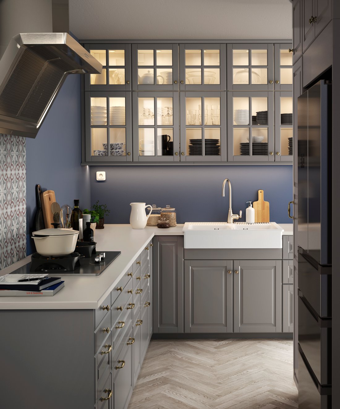 A sleek traditionalstyle kitchen with BODBYN IKEA IKEA