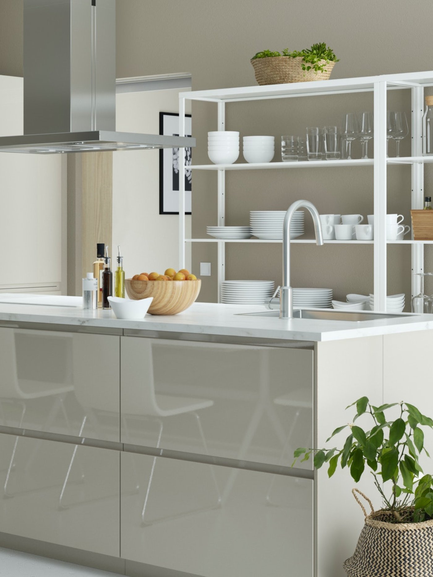 A slick and stylish kitchen look with VOXTORP IKEA IKEA Singapore