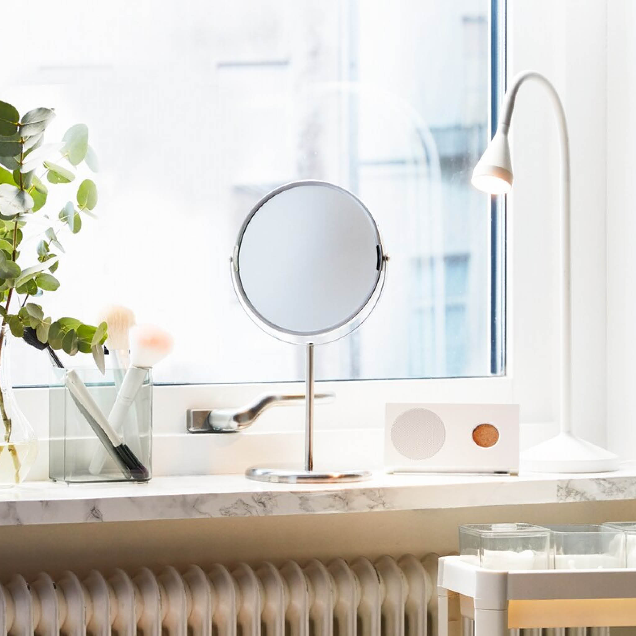 8 ways to set up a vanity table