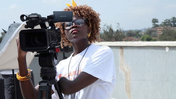 A 21 éves Patience egy feltörekvő újságíró, aki szakképzésben vesz részt a Nemzetközi Menekültügyi Bizottság segítségével és az IKEA Foundation támogatásával.