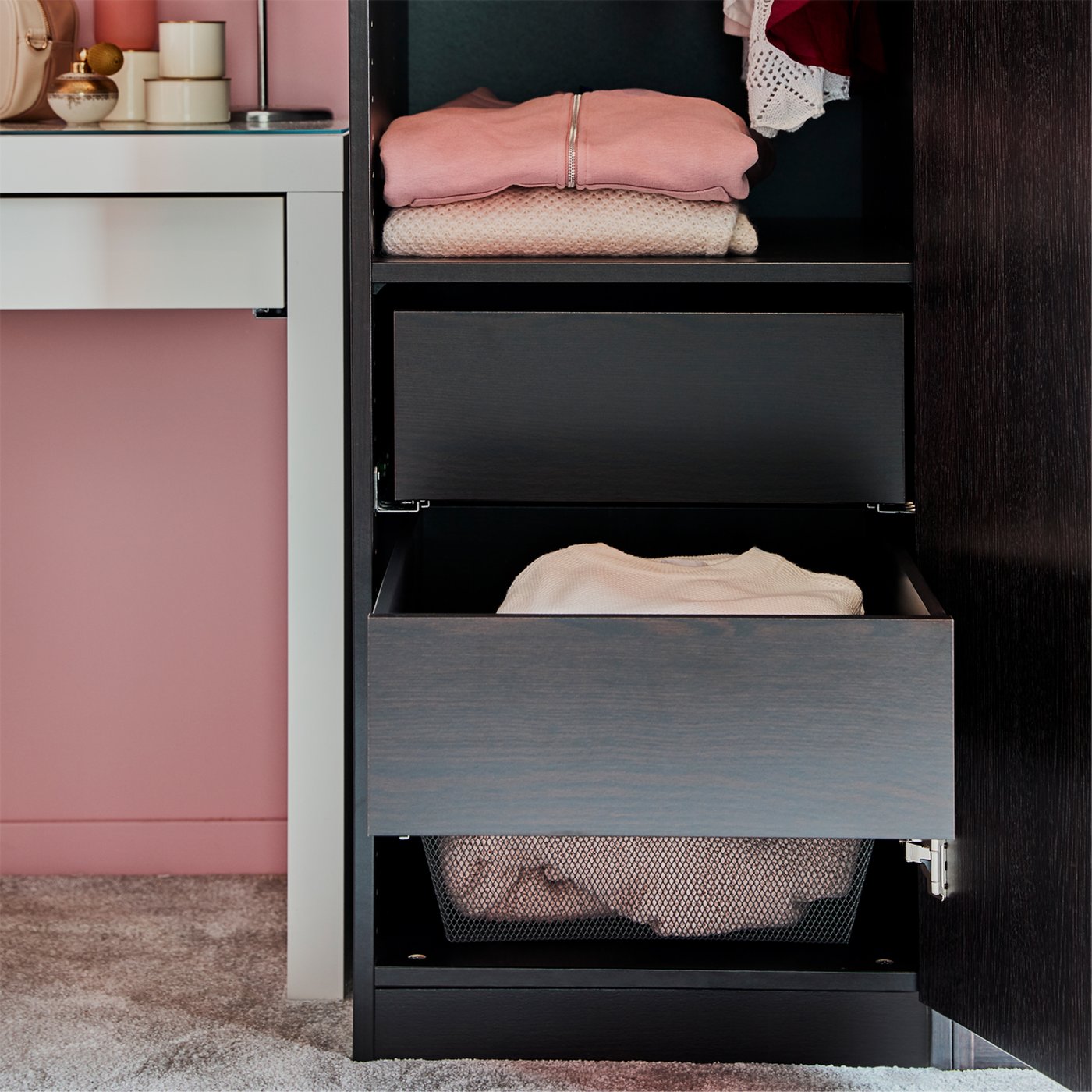 The color coordinated luxury bedroom IKEA