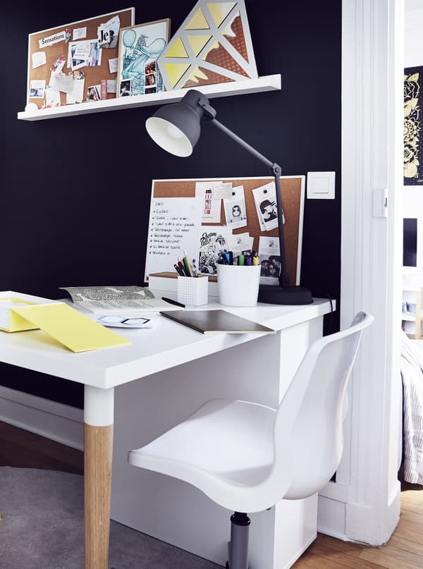 A bold black-and-white office nook.