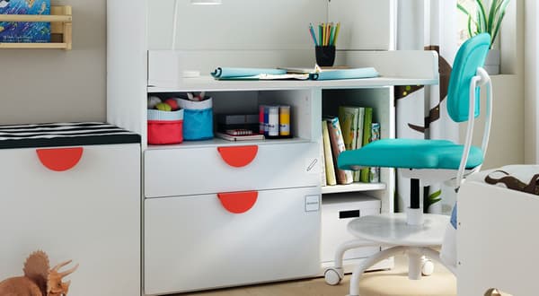 A children's room with SMÅSTAD cabinets.