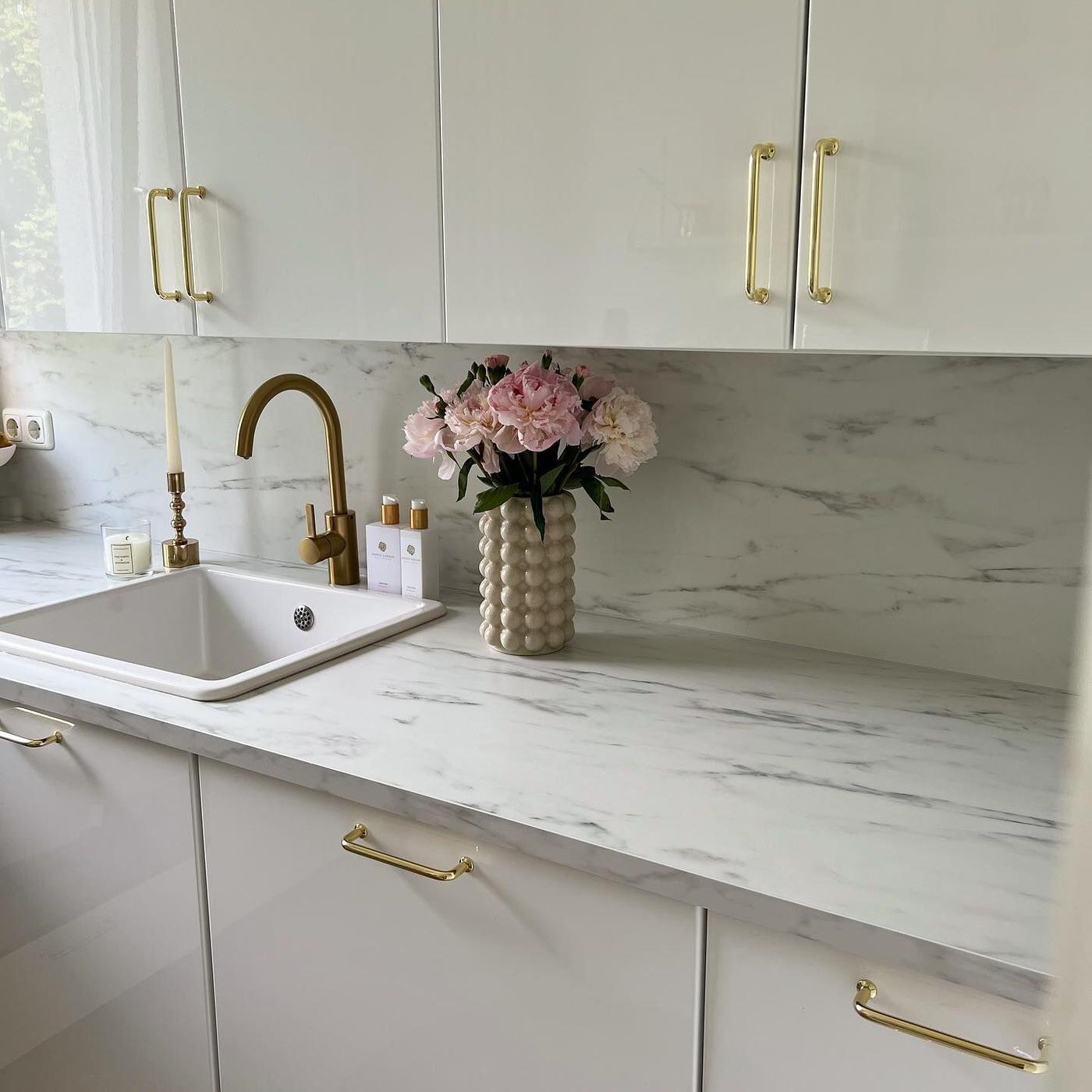 A classic, timeless METOD kitchen with RINGHULT fronts