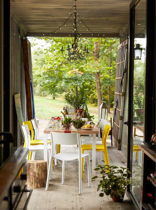 A dining room opening out on to the garden.