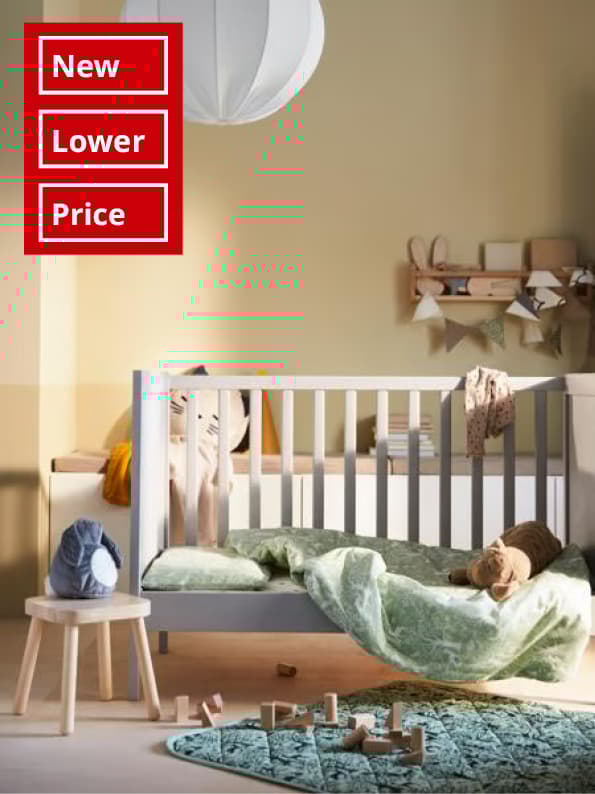 A forest animal pattern/green TROLLDOM duvet cover 1 pillowcase for cot