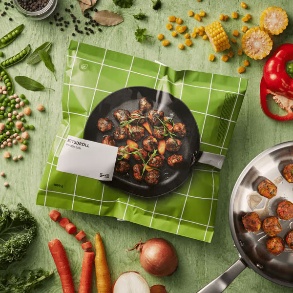 A frozen HUVUDROLL vegetable balls