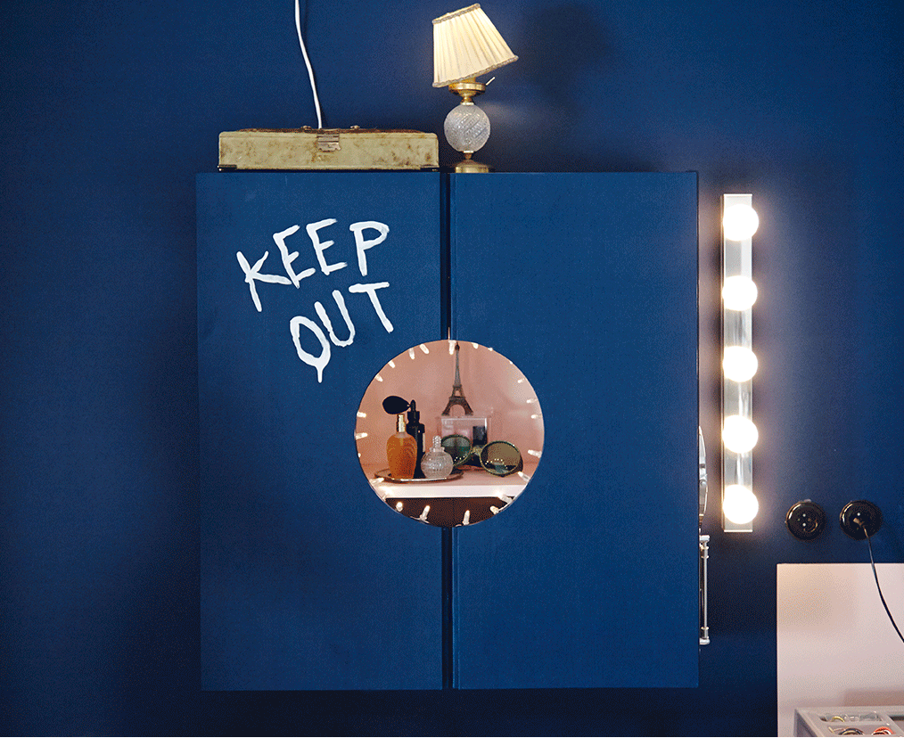 A GIF of the IKEA IVAR cabinet opening and closing.