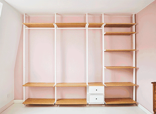 A GIF showing how Amélie filled her custom ELVARLI open wardrobe.