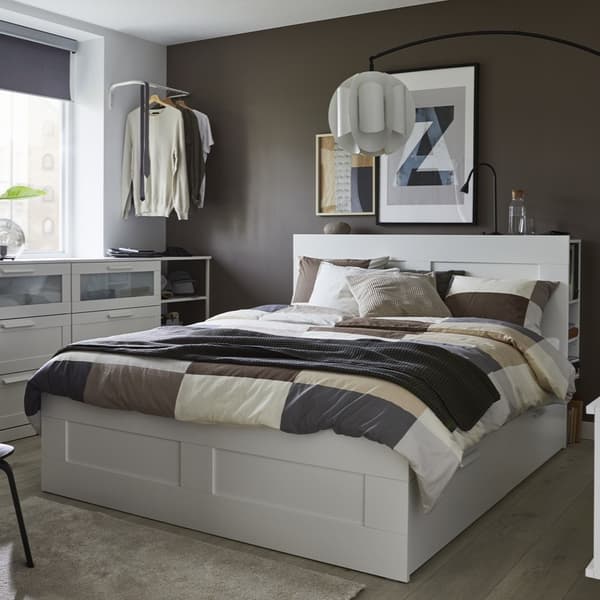 A grey FADO table lamp in the bedroom