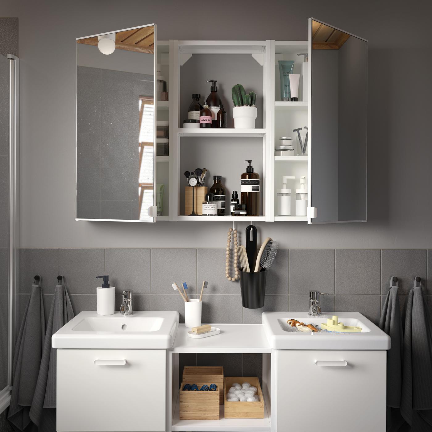 A shared bathroom with personal, dedicated space - IKEA
