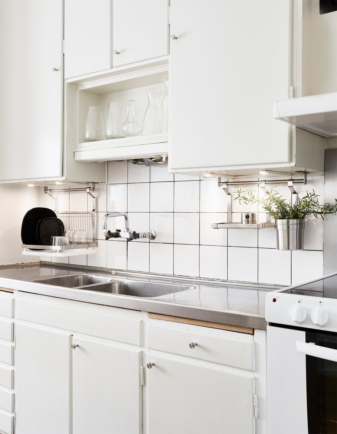 Update your kitchen on a budget, right now on IKEA Ideas. IKEA