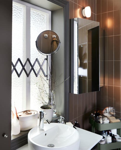 A minimalist bathroom with maximized storage - IKEA
