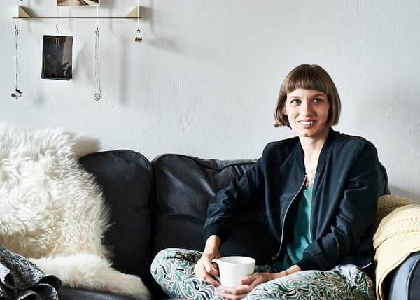 A portrait of homeowner Elisa.