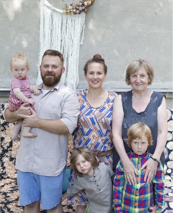 A portrait of Kasia and Bob’s family