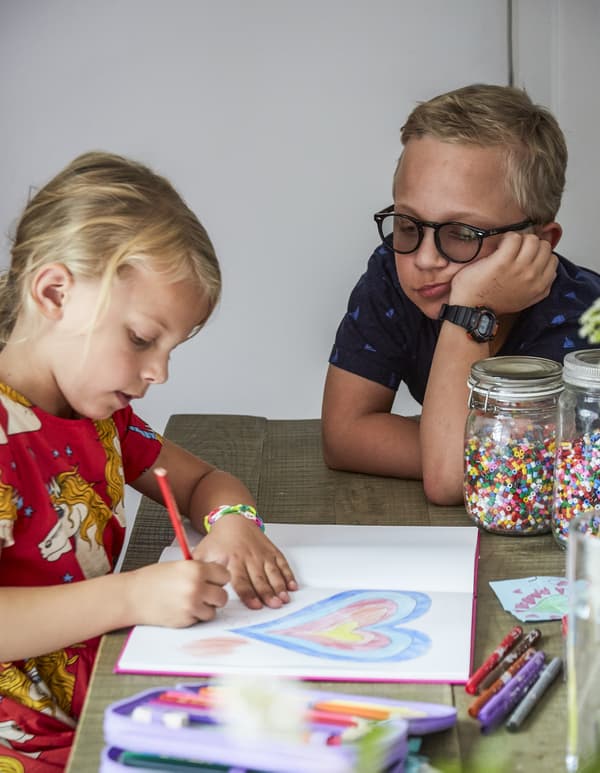 A portrait of Liam and Elle.