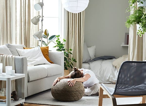 A relaxing living room.