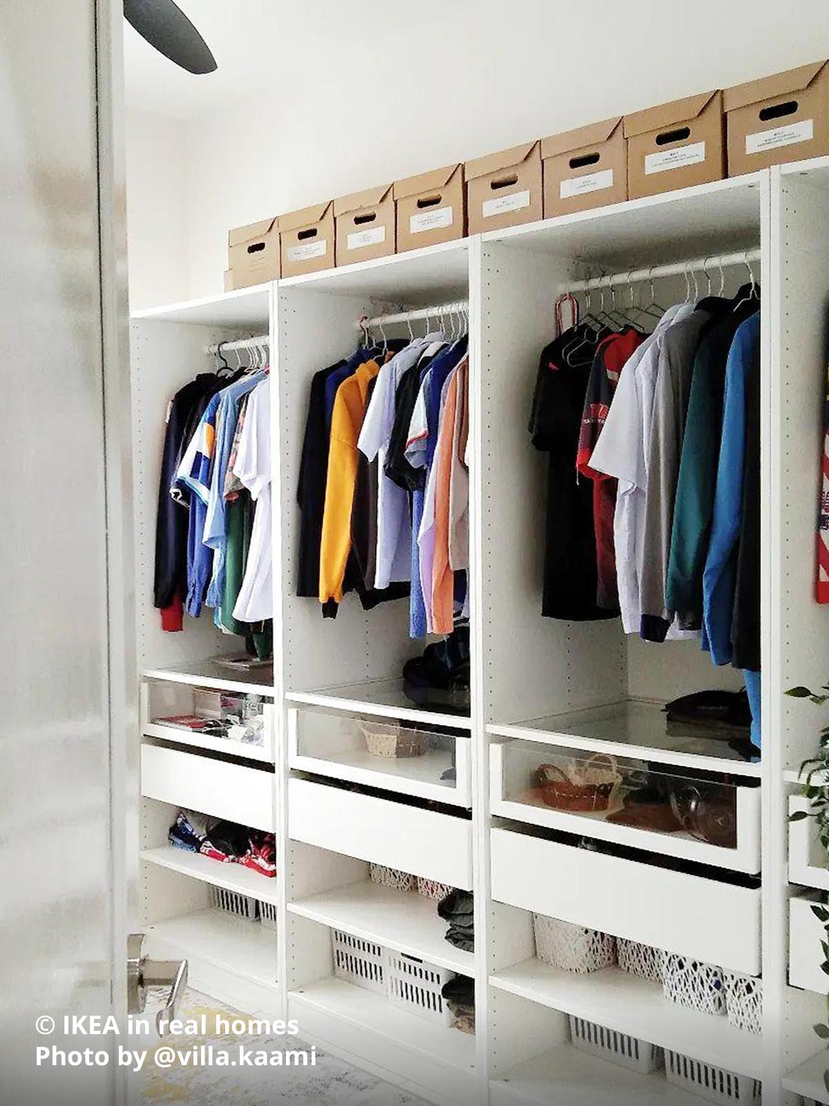 A room dedicated to wardrobe storage using a customised PAX wardrobe combination. Photo by instagrammer @villa.kaami for IKEA in real homes. ©