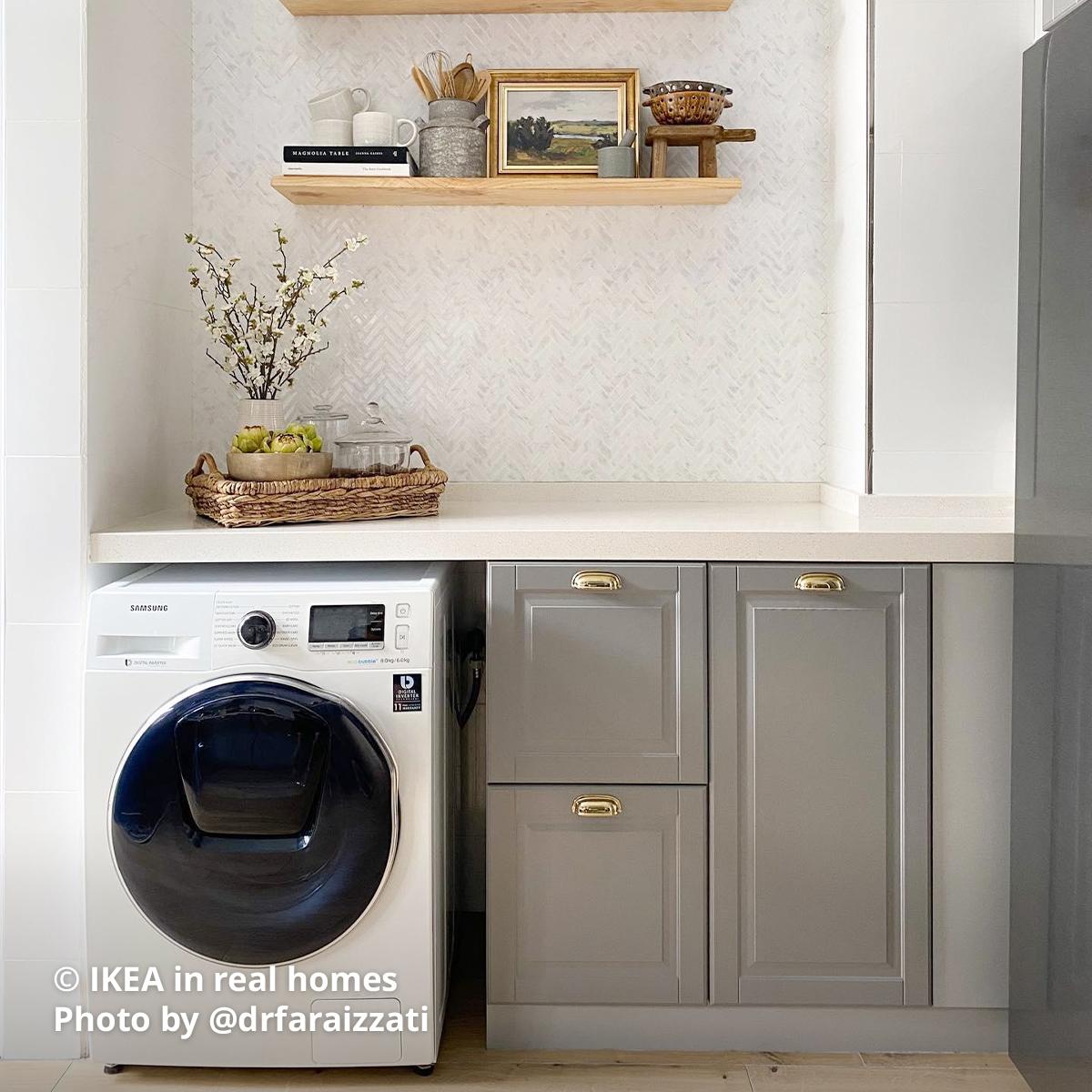 A service yard that is customised with bodbyn grey METOD cabinet. Photo by instagrammer @drfaraizzati for IKEA in real homes ©