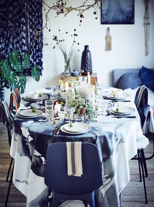A simple table setting for winter.